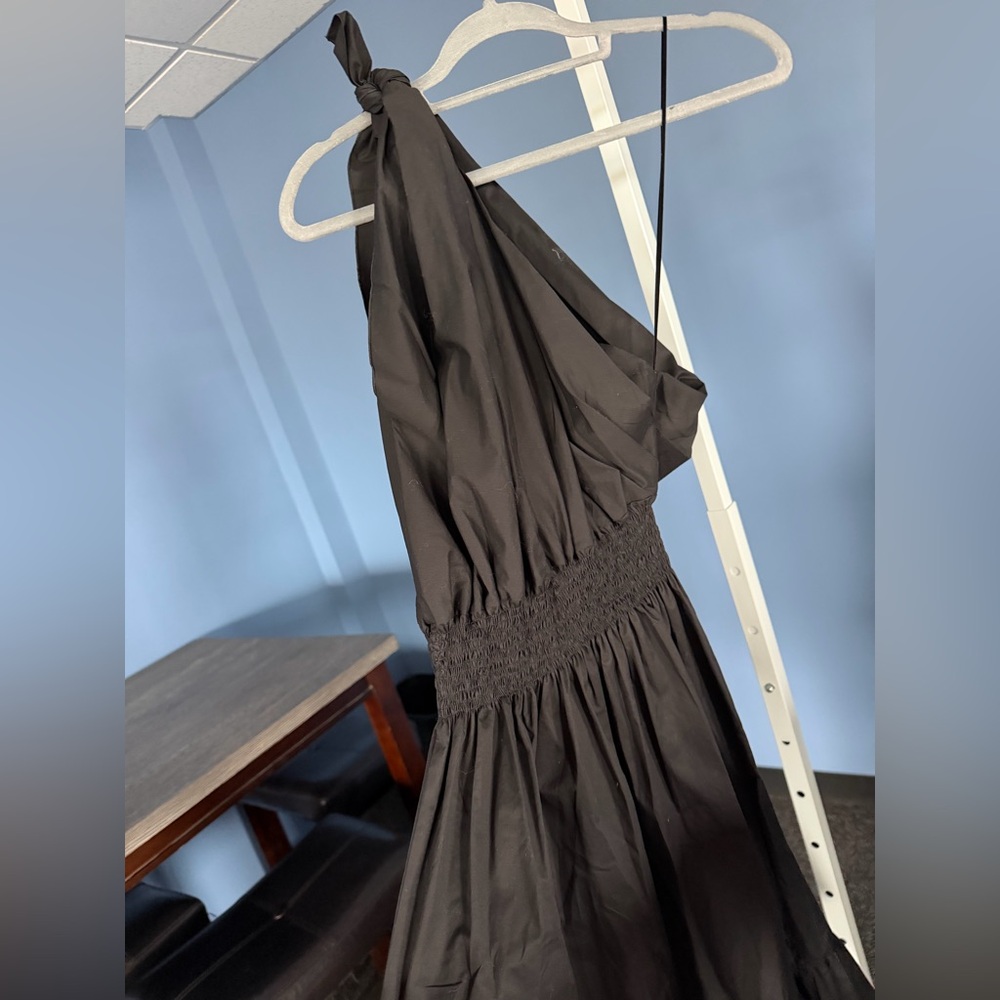 MONICA NERA Black One-Shoulder Smocked Waist Dress